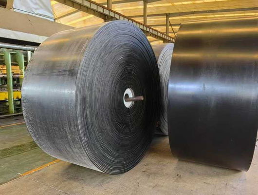 Comprar Cinturón transportador de cable de acero ST630 a prueba de lágrimas para puertos con alta resistencia a la tracción online manufacture